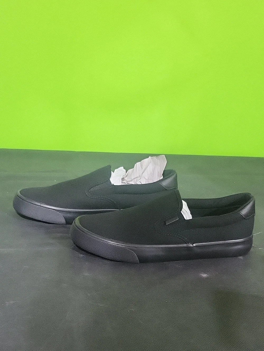 The Lugz Clipper slip-on canvas sneakers Size10